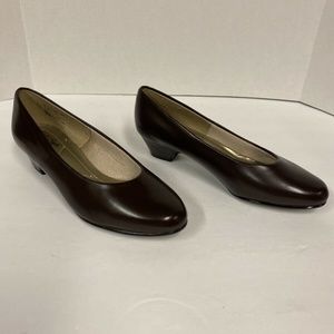 Soft Style Women's Angel II Pump Size 6.5, NWOB